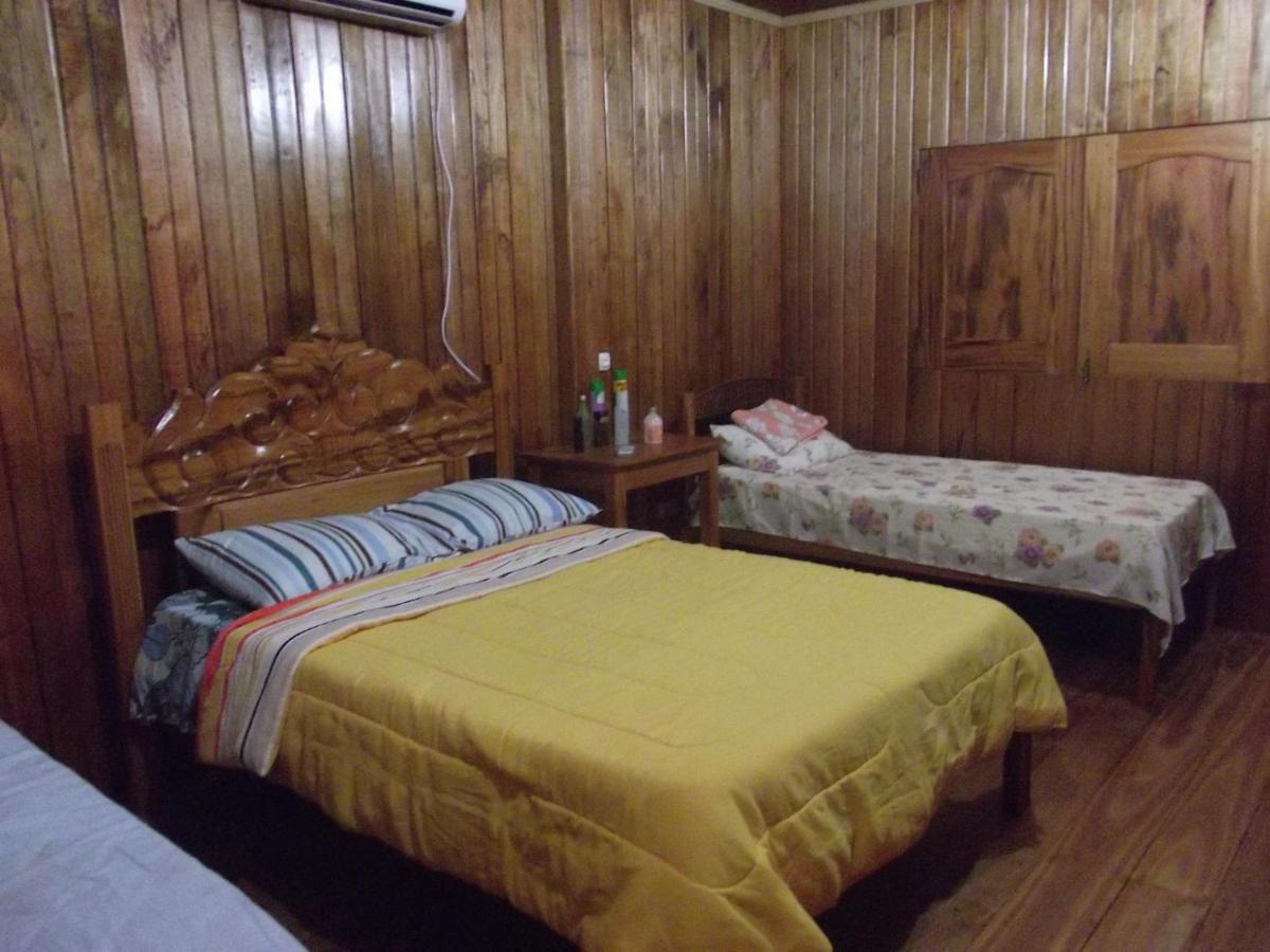 Amazon Arowana Lodge Careiro Zimmer foto